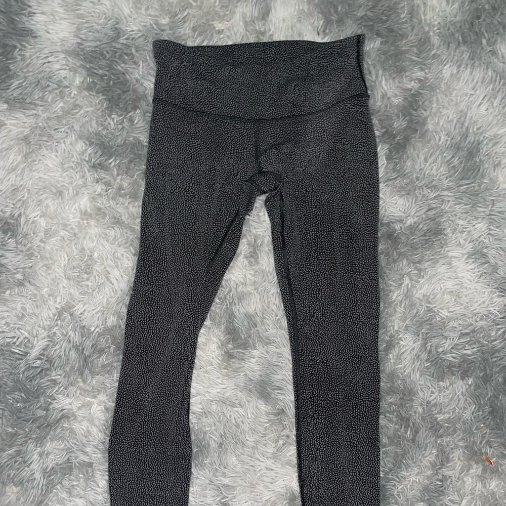 Low rise lululemon leggings